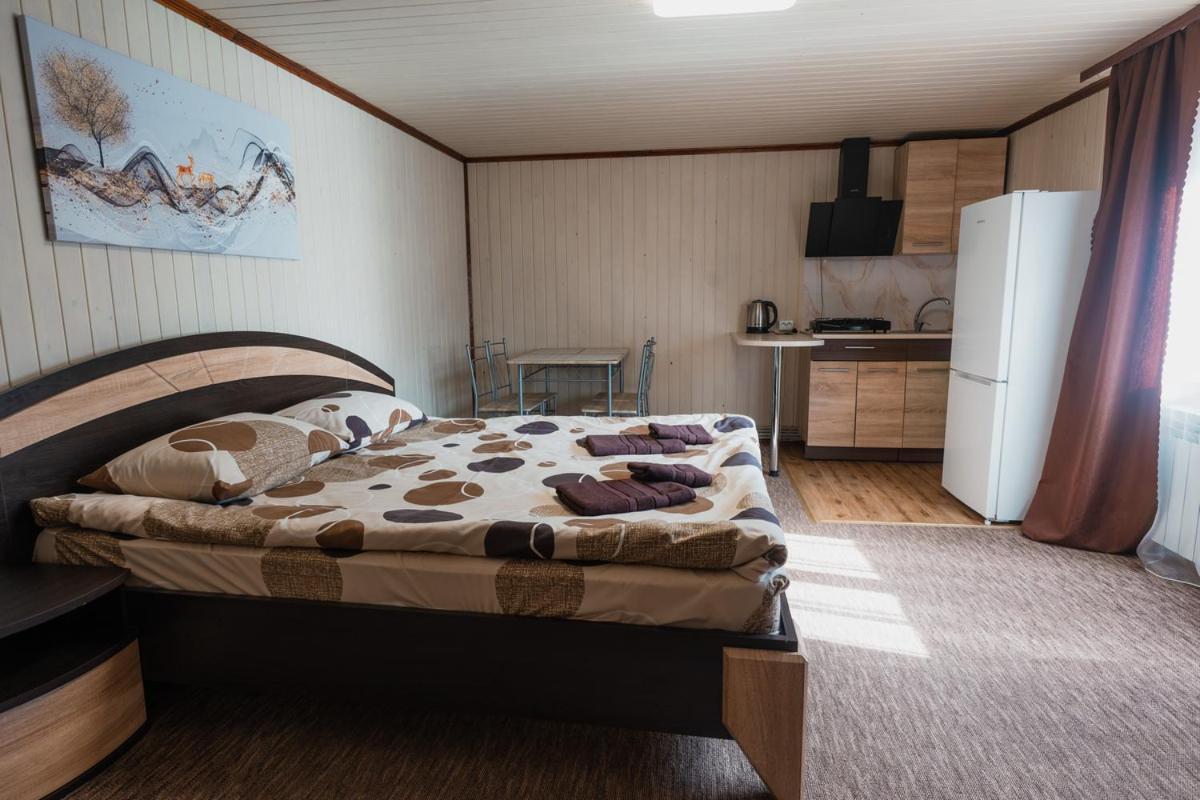 Відпочинковий Комплекс "Alpha Plus" Yablunytsya Extérieur photo